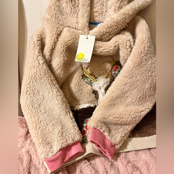 NWT mini boden deer sweatshirt with pockets - Picture 2 of 10